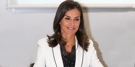 Letizia Falda Plisada