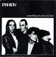 FASHION - SOMETHING IN YOUR PICTURE