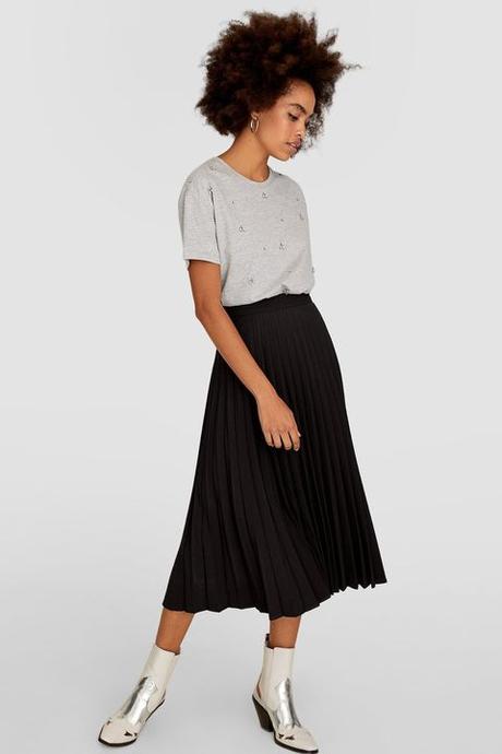 Falda Plisada Roja Stradivarius