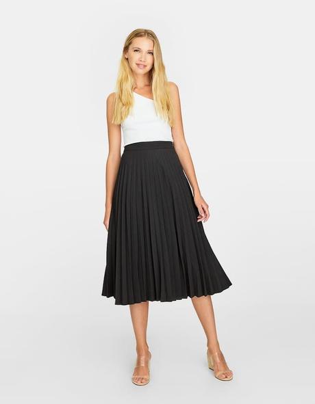 Falda Plisada Roja Stradivarius