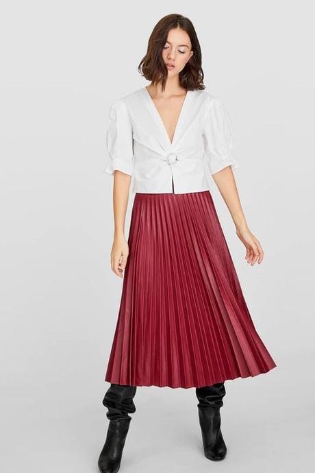 Falda Plisada Roja Stradivarius