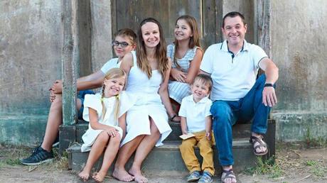 ¿Quiénes pueden solicitar la Tarjeta Familia del Ayuntamiento de Madrid? ¿Quiénes pueden solicitar la Tarjeta Familia del Ayuntamiento de Madrid?