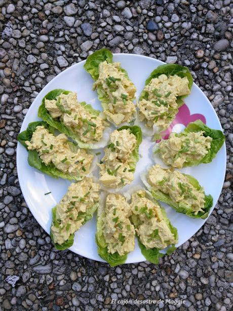 BARQUITAS DE LECHUGA CON POLLO BARQUITAS DE LECHUGA CON POLLO