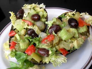Aguacates rellenos Aguacates rellenos.