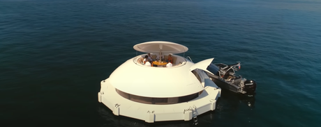 ANTHÉNEA: la cápsula flotante de lujo en el mar que te va a dejar atrapado o atrapada 5