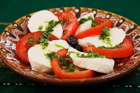 Ensalada caprese a mi manera