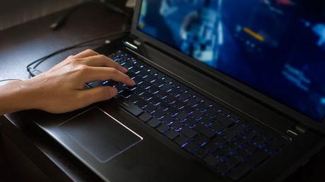 ¿Qué ordenador le compro a mi hijo para este curso escolar? ¿Qué ordenador le compro a mi hijo para este curso escolar?