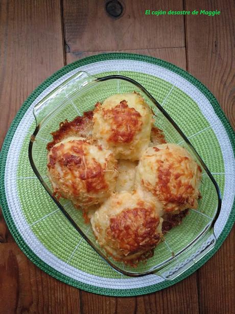 BOMBAS DE PATATA RELLENAS DE CARNE