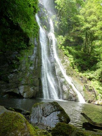 Seimeira de Vilagocende. A Fonsagrada: fotografía de Cascada A ...