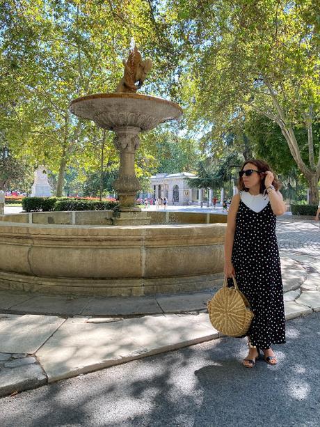 UN DOMINGO DE VERANO.- UN DOMINGO DE VERANO.-