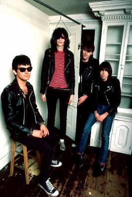 Ramones - Time has come today (1983)
