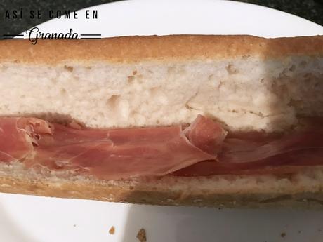 Bocata Salisbury ibérico Bocata Salisbury ibérico