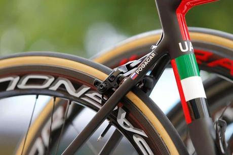 Conalgo V3RS la bicicleta de Tadej Pogačar Conalgo V3RS la bicicleta de Tadej Pogačar
