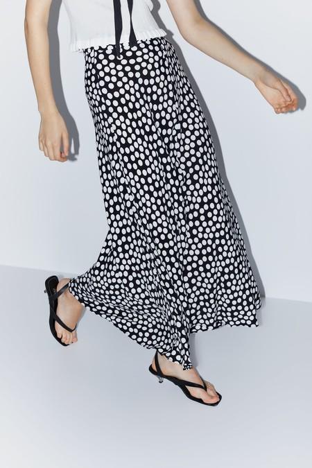 Falda Roja Lunares Zara