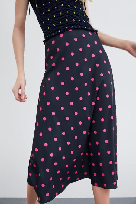 Falda Roja Lunares Zara