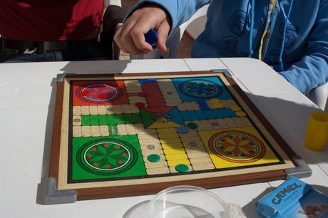 Dentro (V: Conociéndose)