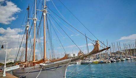 ¿Queréis subir a un pailebote en el puerto de Barcelona?