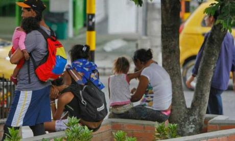 Por el coronavirus 111 mil inmigrantes venezolanos volvieron a su