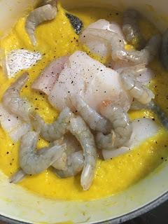 Merluza Con Puerro Y Azafrán Al Cava Merluza Con Puerro Y Azafrán Al Cava