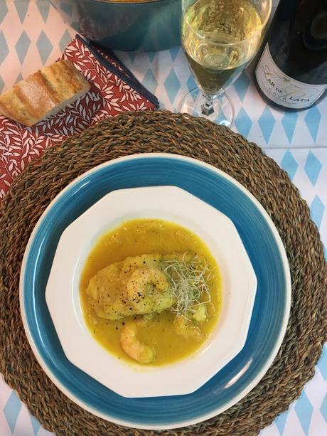 Merluza Con Puerro Y Azafrán Al Cava Merluza Con Puerro Y Azafrán Al Cava
