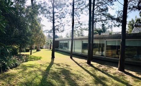 Casa OM, Punta del Este / Arq. Daniela Sacchi + Gastón Sarando Casa OM, Punta del Este / Arq. Daniela Sacchi + Gastón Sarando