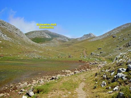 Ubiña Pequeña desde Casa Mieres Ubiña Pequeña desde Casa Mieres