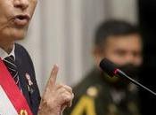 Perú: Vizcarra solicita Tribunal Constitucional paralizar destitución