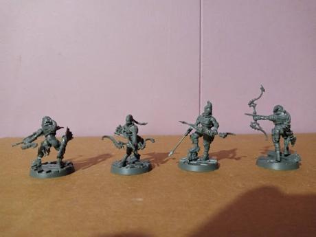 Wyld Runner y Death Maidens de las Escher, montadas