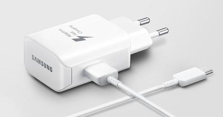 Que no te cuelen cargadores falsos. Todo en lo que debes fijarte