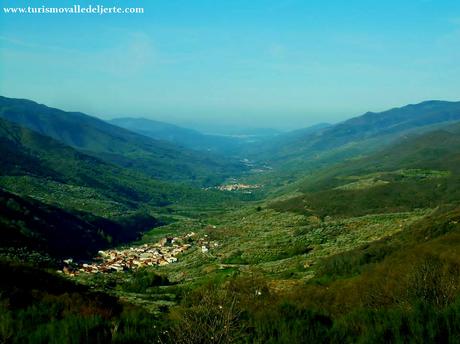 Mirador en el Puerto de Tornavacas. Valle del Jerte