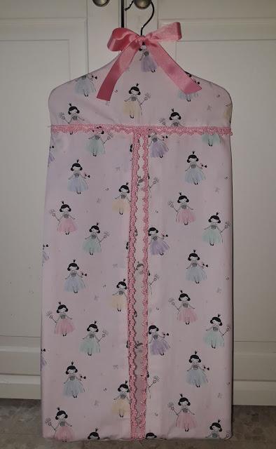 PAÑALERA PARA JULIA