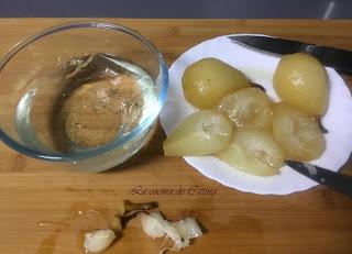 Manjar blanco con gelatina de peras