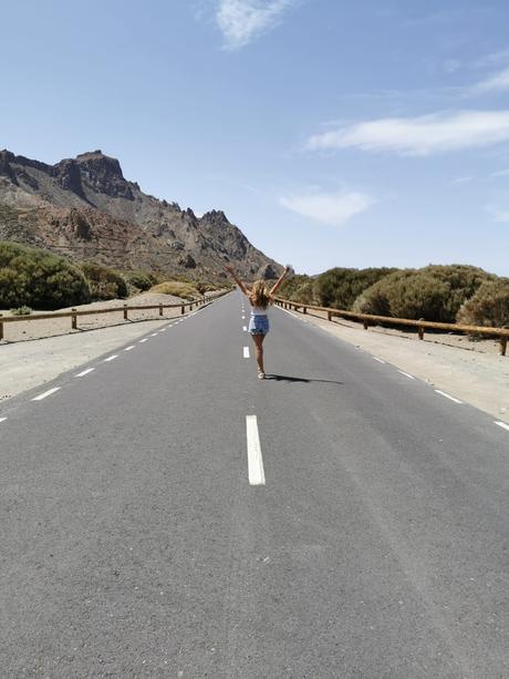 Look cowboy en el parque Nacional del Teide