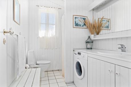 travel summerhus sommer house scandinavian coastal scandinavian beach style modern farmhouse hygge estilo costero nórdico danish coastal danish beach house cottage style cottage design cosy living coastal style coastal living casa rural escandinava casa rural danesa casa de verano casa de la playa cabin near the sea bungalow denmark  