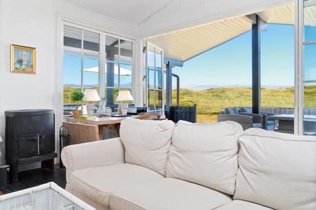 travel summerhus sommer house scandinavian coastal scandinavian beach style modern farmhouse hygge estilo costero nórdico danish coastal danish beach house cottage style cottage design cosy living coastal style coastal living casa rural escandinava casa rural danesa casa de verano casa de la playa cabin near the sea bungalow denmark  