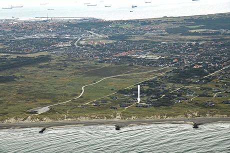 travel summerhus sommer house scandinavian coastal scandinavian beach style modern farmhouse hygge estilo costero nórdico danish coastal danish beach house cottage style cottage design cosy living coastal style coastal living casa rural escandinava casa rural danesa casa de verano casa de la playa cabin near the sea bungalow denmark  