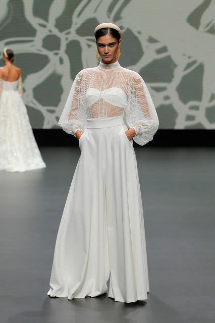 La nueva colección de vestidos de novia 2021 de Jesús Peiró mezcla sostenibilidad y elegancia para la mujer de hoy en día