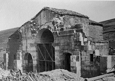 Iglesia de San Pedro de la Nave