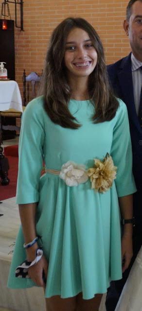 UN VESTIDITO ESPECIAL UN VESTIDITO ESPECIAL