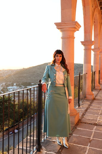 “México (Can I Stay?)” Nueva Canción