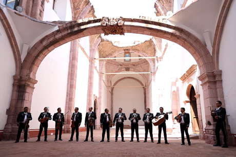 “México (Can I Stay?)” Nueva Canción