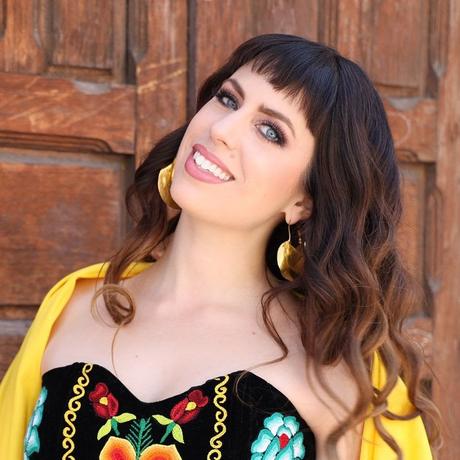 “México (Can I Stay?)” Nueva Canción