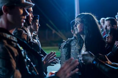 Greenland, el último refugio; El precio de la supervivencia