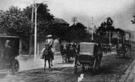 1914: Picador por la Calle San Fernando de Santander…