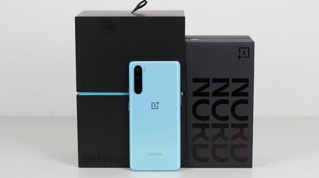Google Pixel 4a vs OnePlus Nord. ¿Cúal es mejor móvil?