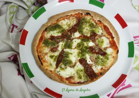 PIZZA CON TORTILLAS DE TRIGO PIZZA CON TORTILLAS DE TRIGO