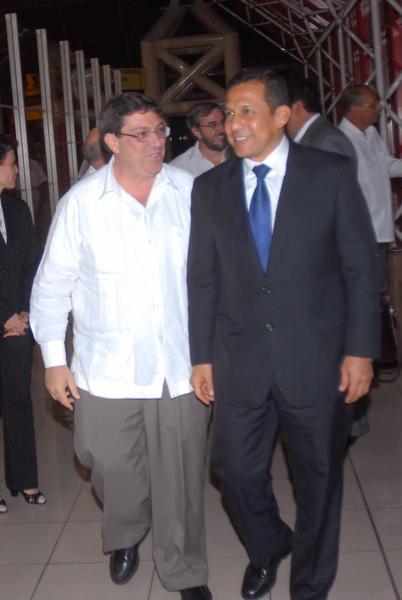 En Cuba, el Presidente electo de Perú Ollanta Humala