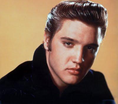 Reyes de la música: Elvis Presley, el Rey del Rock