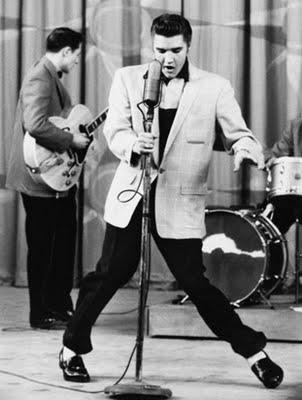 Reyes de la música: Elvis Presley, el Rey del Rock