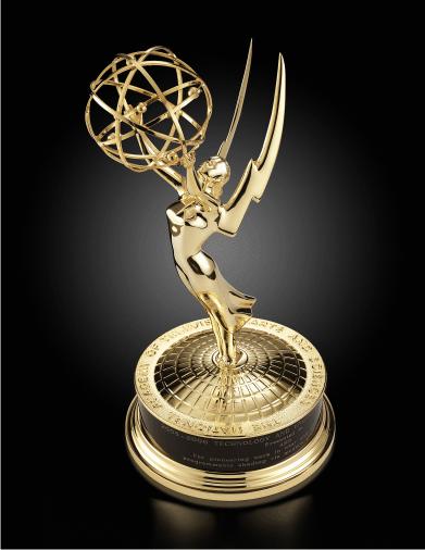 emmy noticias series